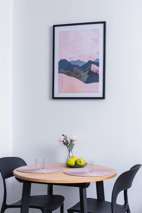 Apartment Czarnowiejska By Renters *